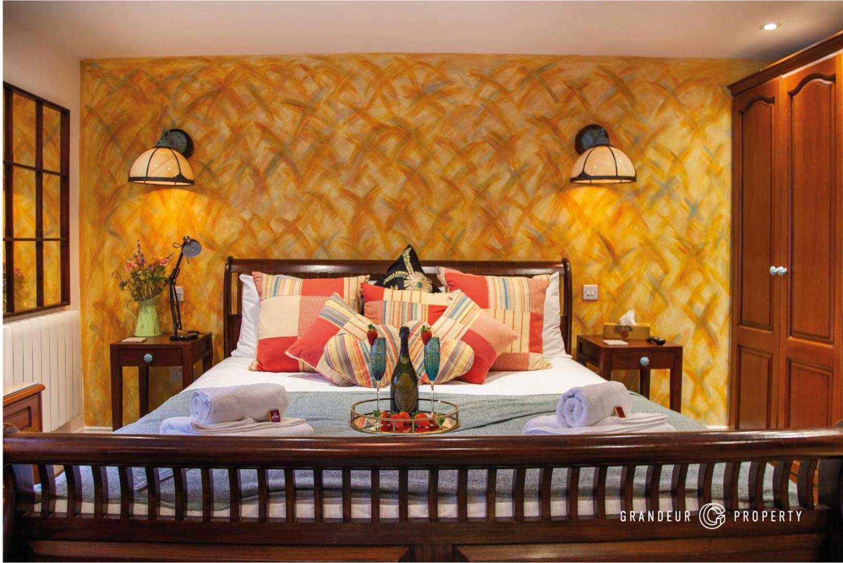 בורנמות' The Garden View Suite By Grandeur Property מראה חיצוני תמונה